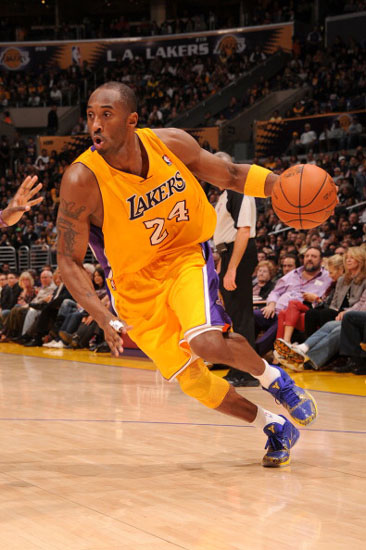 许尔勒：踢球的各种要求让我觉得不是我的生活，所以选择退役（许尔勒：足球的种种要求让我觉得这不是我想要的生活，因而选择退役）