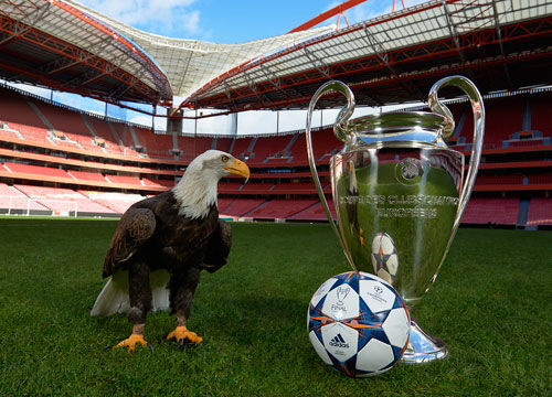 莫雷诺：第一天到米兰我还穿着卡通内裤，结果队友们都穿名牌（莫雷诺自嘲：初到米兰仍穿卡通内裤，队友却清一色名牌）