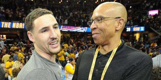 拉菲尼亚与弗里克，像伊涅斯塔与瓜迪奥拉一样（拉菲尼亚与弗里克的默契，宛若伊涅斯塔与瓜迪奥拉）